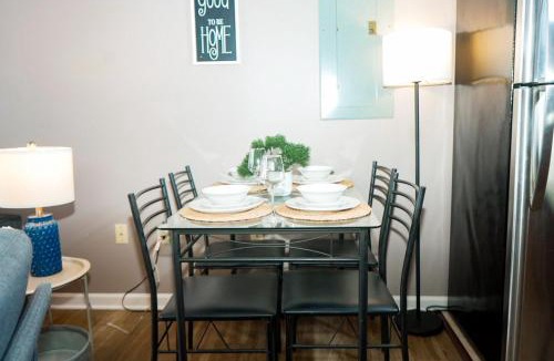 Downtown Cleveland Apartment | Little Peaceful Loft
