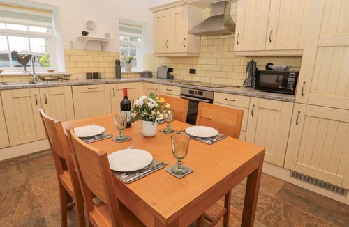 North Sunderland Cottage | Little Tern in Northumberland.