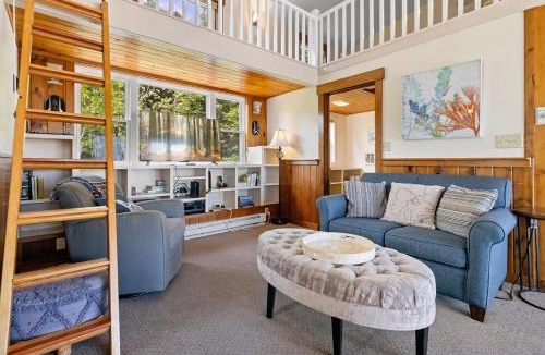 Port Clyde House | Little White Caps, quaint Maine cottage