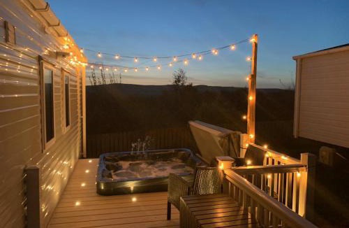 Swarland Cabin | Livvi Rosa's Lodge