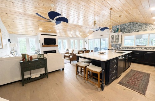 Sebascodegan Island House | Located on Rich Cove in Cundy's Harbor, Maine!