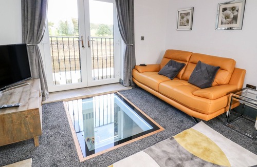 Skipton Cottage | Lock View - Nordic Spa