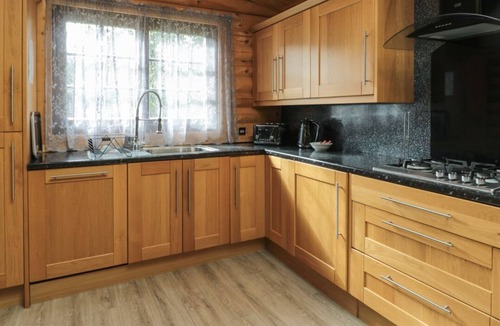 Morpeth House | Log Cabin near to Felton. WiFi