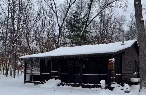 Baldwin Cabin | Log Cabin “Northern Star”. Entire cabin in Baldwin, Michigan.