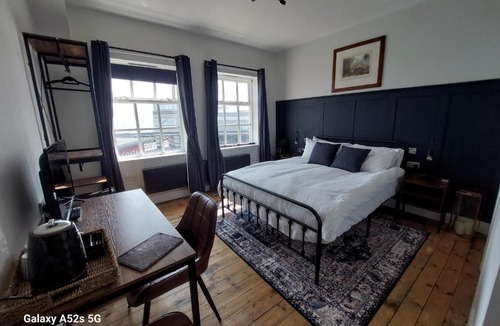 Seaham Hotel | LONDONDERRYS Bar and Accommodation