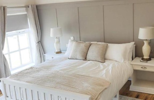 Seaham Hotel | LONDONDERRYS Bar and Accommodation