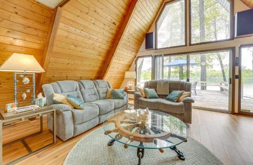 Fountain House | Long Lake Cabin w/Kayaks, Private Beach & Dock!