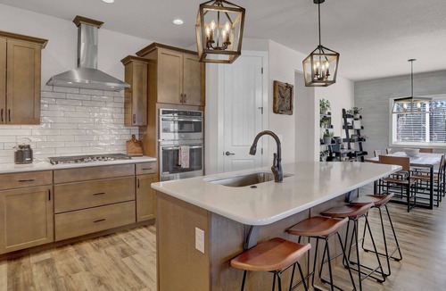 Gleneagle Other | Looking for a place to stay in Northgate area?