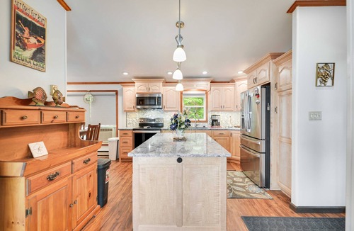 Hammondsport Cottage | Loon Landing - Fisherman's Paradise on West Shore of Keuka Lake
