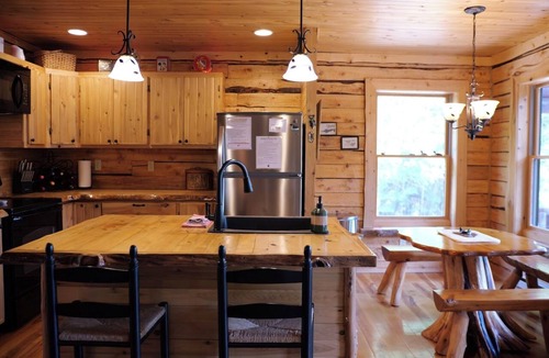 Drummond House | Loon Loft on Drummond Island