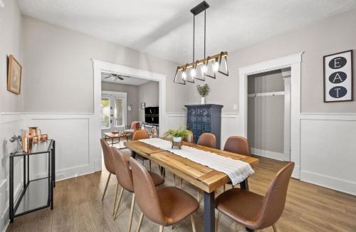 Saint Joseph House | Louisville Haven With BBQ Fire Pit & Private Yard