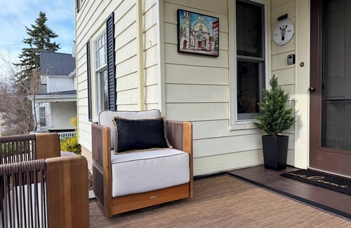 Petoskey House | Lovely 3-bedroom house in peaceful Petoskey perfect for relaxing stays