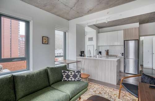 MIT Apartment | Lovely Kendall Square 2BR w/Gym, near Shops & Dining, by Blueground