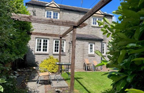 Old Bewick House | Low Alwinton Holiday Cottages
