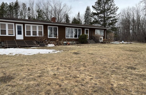 Baudette House | LOW Getaway #3 on Rainy River