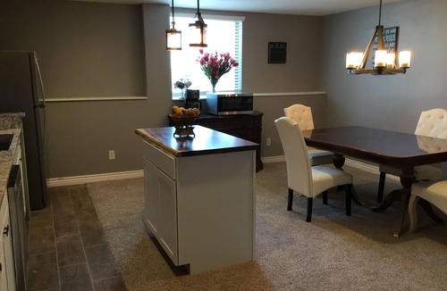 Hooper Apartment | Low Host Fees in a prominent community w/HOT TUB, minutes from Ogden/Hill AFB.