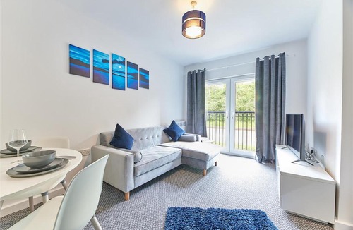 North Shields Apartment | Low Lights - Properties Unique