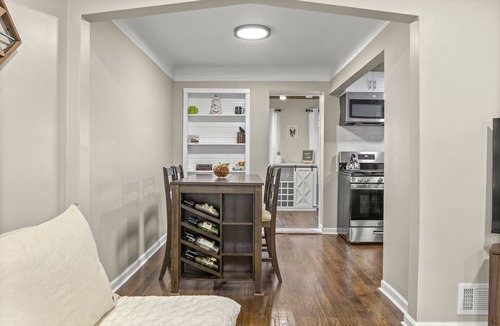 Royal Oak House | Lulus Place: Modern Farmhouse minutes from downtown