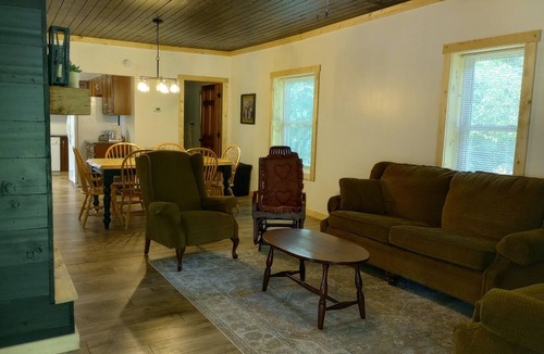 Mount Jewett House | Lumber Street Cottage