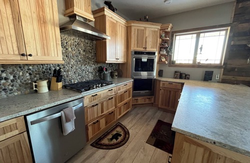 Crane Lake Cabin | Lumberjack Lodge on Crane Lake