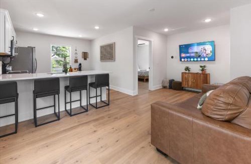 Holy Cross House | Lux House & Carriage house Furnished for Comfort