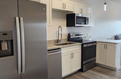 Louisville Condo | Lux Riverfront Condo in Louisville/Jeffersonville
