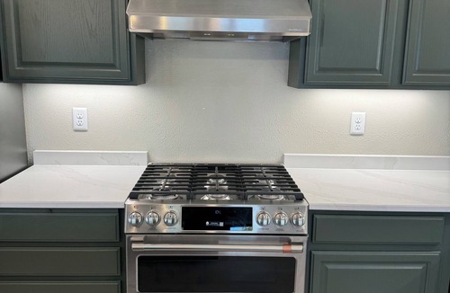 International Falls House | Luxurious newly renovated lake home on Rainy Lake's Gold Shores!