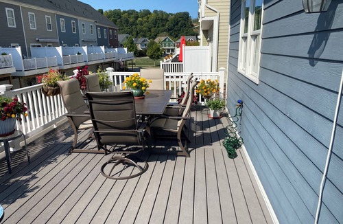 Oakmont House | Luxurious U.S. Open 4-bedroom townhome near Oakmont Country Club
