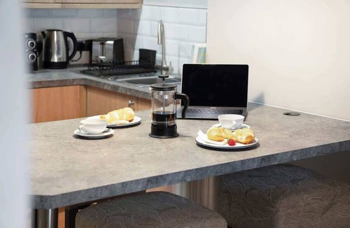 Hartlepool House | Luxury 1 Bedroom in Hartlepool With WiFi