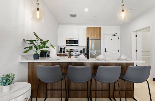 Everett Apartment | Luxury 1BR Close to Encore 2096