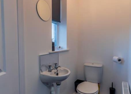 Framwellgate Moor Apartment | Luxury 3 Bedroom, Central, Perfect for Families, FREE PARKING