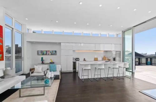 Over-the-Rhine Condo | Luxury 3BR OTR Penthouse