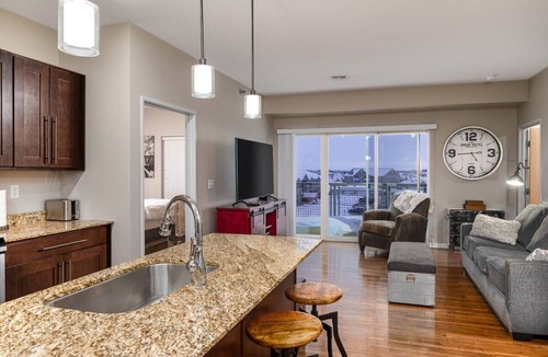 Grand Forks Apartment | Luxury Furnished Apartment