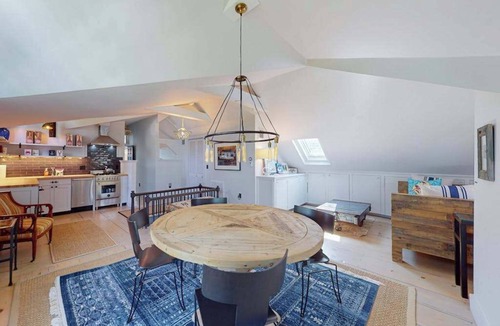 Commercial Street House | Luxury Gallery District home steps from beach with chef’s kitchen & gardens