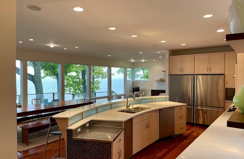 Traverse City House | Luxury home and private beach located on the Old Mission Peninsula