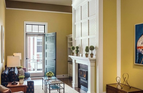 Portland Hotel | Luxury King Room with Parlor and Balcony