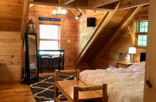 Waddy Villa | Luxury lodge in the heart of the Bluegrass