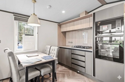 Auchterarder Cabin | Luxury Lodge Retreat.Countryside Escape