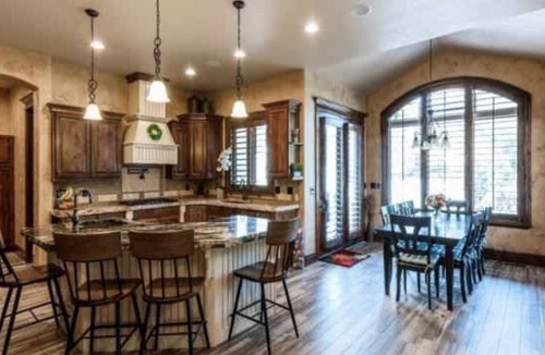 South Ogden Ski Chalet | Luxury Lodge-Style Home near Mountain Resorts