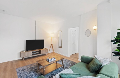 Midtown Apartment | Luxury Lofts | Minutes From Downtown