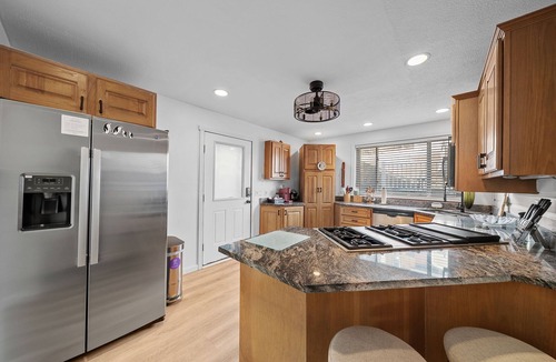 Central Northside House | Luxury Modern home☆Near Downtown☆CityEscape ☆Rooftop☆kingbed☆Balcony+FreeParking