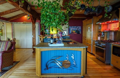 Boothbay Harbor House | LUXURY OCEAN FRONT BOOTHBAY HARBOR HOME- 3 BED, 2 BATH, SLEEPS 10- PETS OK