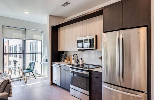 Pendleton Apartment | Luxury Studio | Pool, Gym, Walk to Casino & Bars