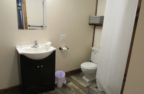 Almo Hotel | Lynnhurst Resort - Motel Unit 7 Sleeps 4 Jet Ski Rental Available!