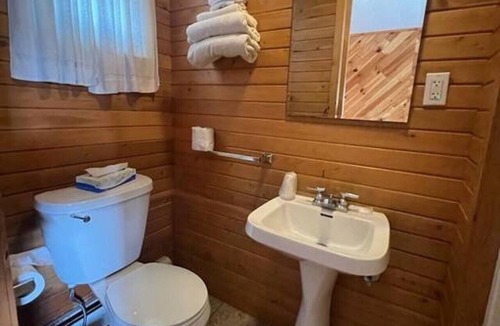 Onaway Cabin | Lyons Room 1 - Sleeps 4 · Lyons in Onaway - 2 Full Beds - Room 1 - Sleeps 4