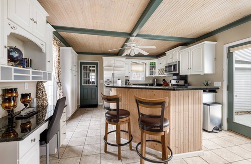 Traverse City House | M22 Shores | Beach | Pet-friendly | Waterfront | Large Groups
