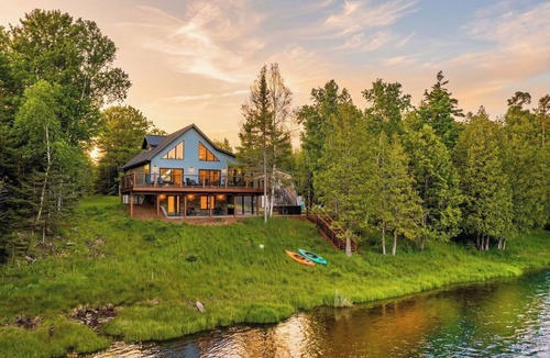 Cornell House | Madison River Experience in the U.P.