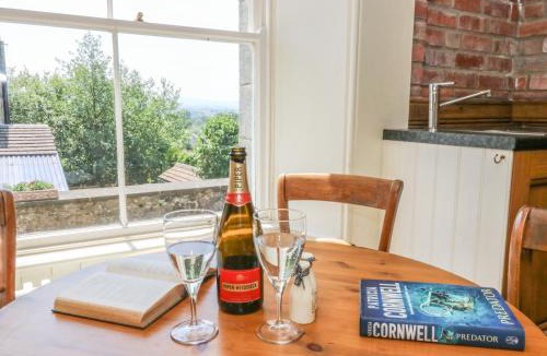 Ingleton Apartment | Magistrates Chambers