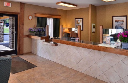 Ishpeming Hotel | Magnuson Hotel Country Inn