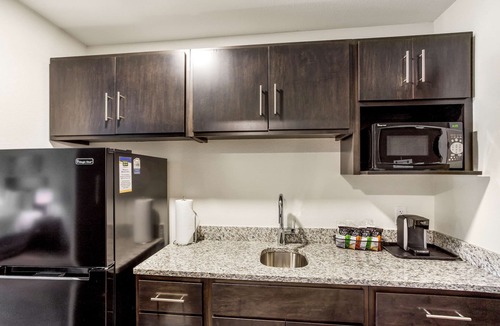 Logan Hotel | MainStay Suites Logan Ohio-Hocking Hills
